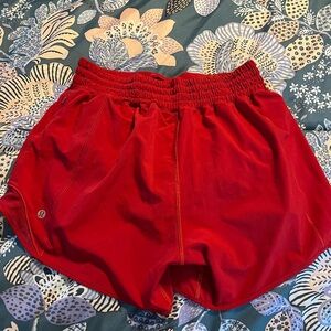 Lululemon Hotty hot high rise shorts